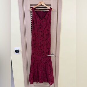 Ralph Lauren Sleeveless V-Neck Gown fancy maxi burgundy dress Size 8